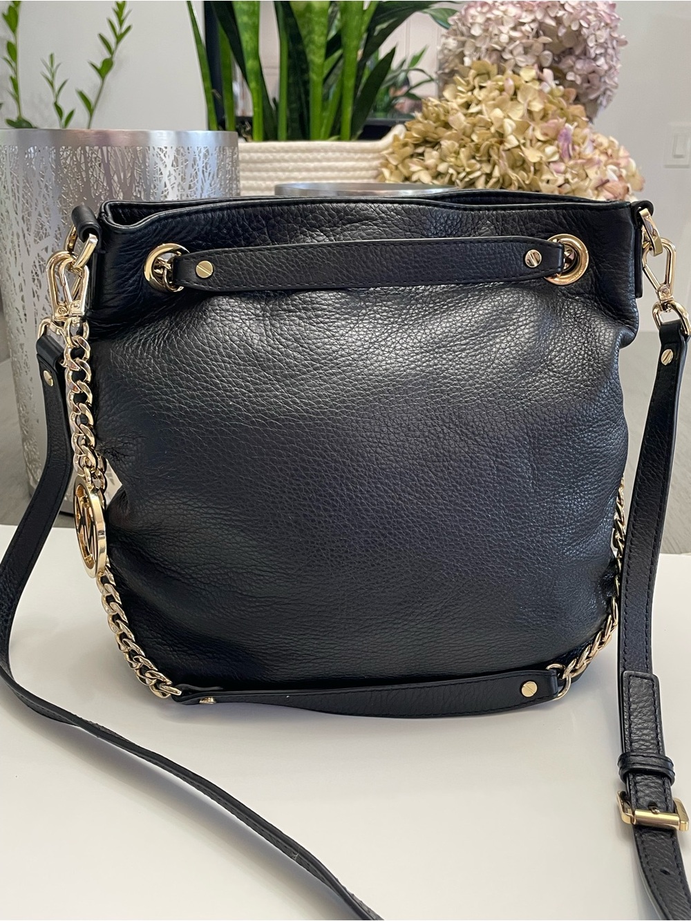 Michael Kors Bedford Black Leather Bucket Bag Crossbody